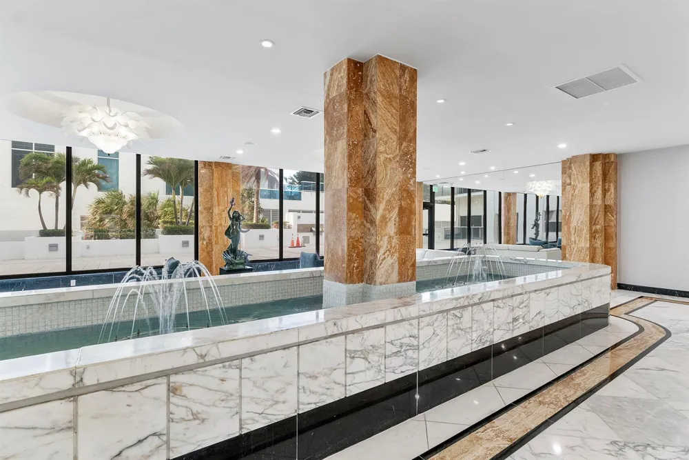 2751 S Ocean Drive #602s Hollywood, FL 33019