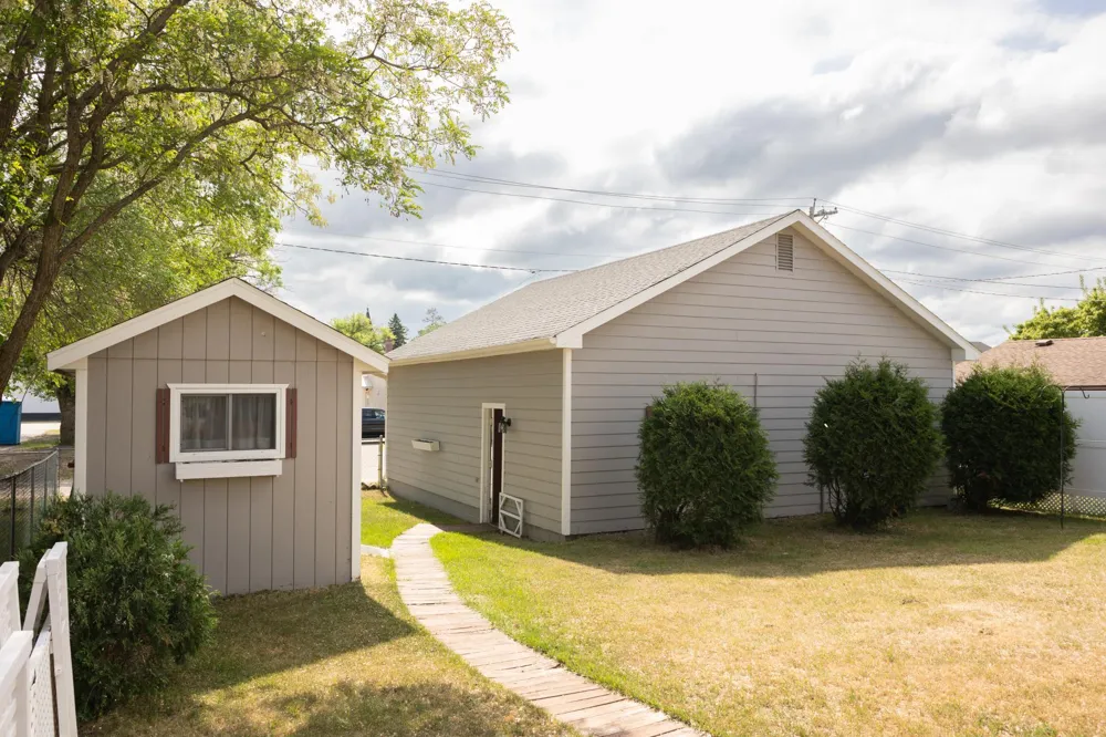 115 Birch Avenue SE Menahga, MN 56464