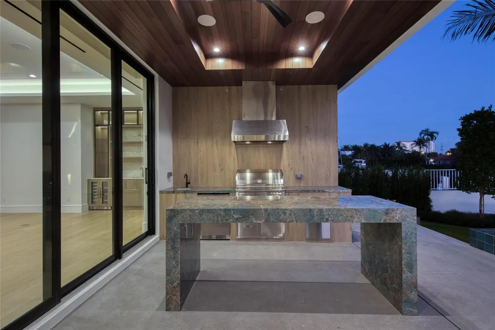 2508 Delmar Place Fort Lauderdale, FL 33301