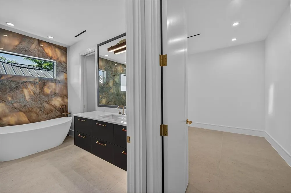 2508 Delmar Place Fort Lauderdale, FL 33301