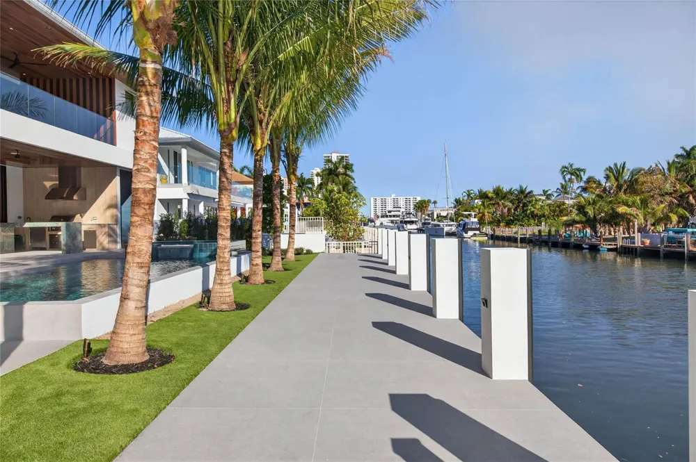 2508 Delmar Place Fort Lauderdale, FL 33301