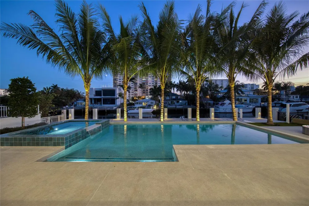 2508 Delmar Place Fort Lauderdale, FL 33301