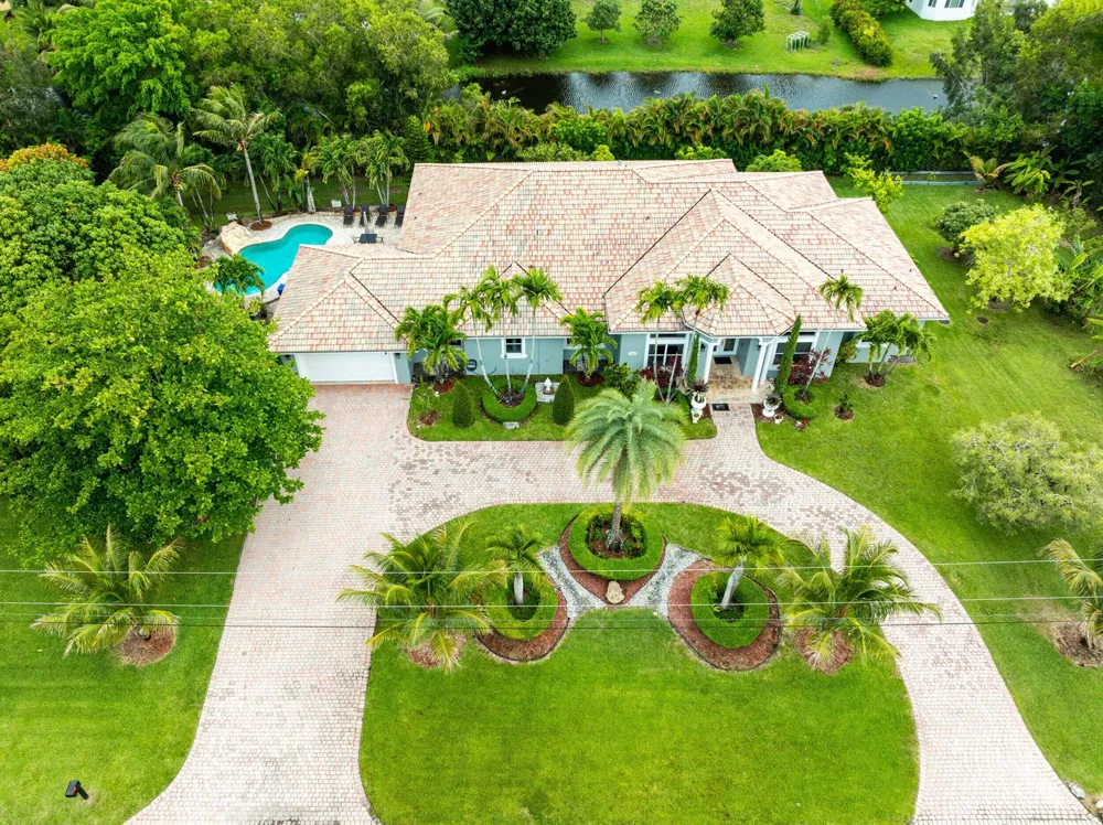 16541 SW 62nd Street Southwest Ranches, FL 33331