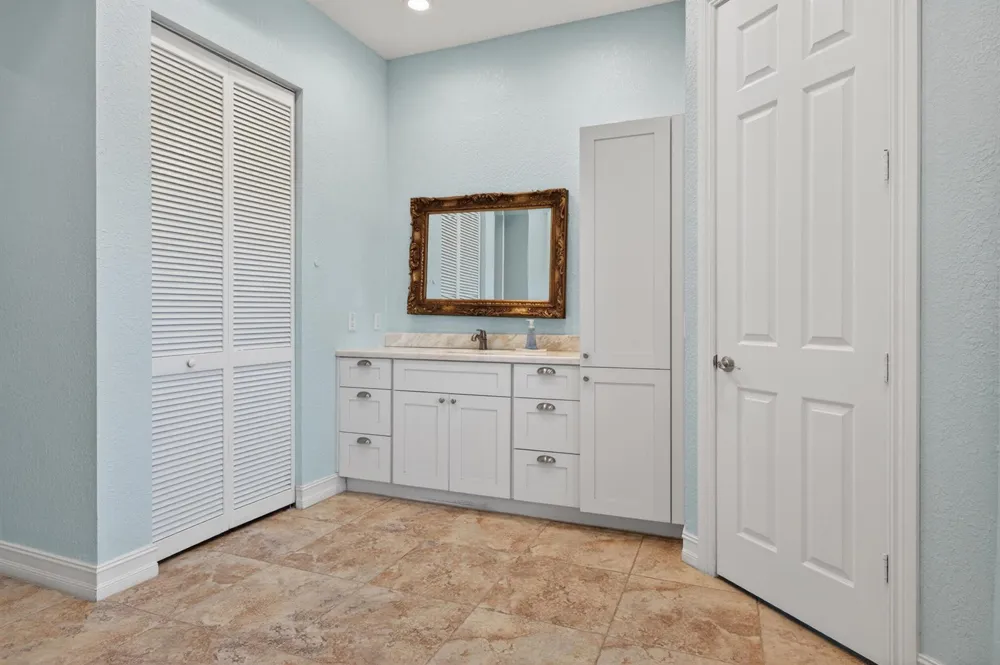16541 SW 62nd Street Southwest Ranches, FL 33331