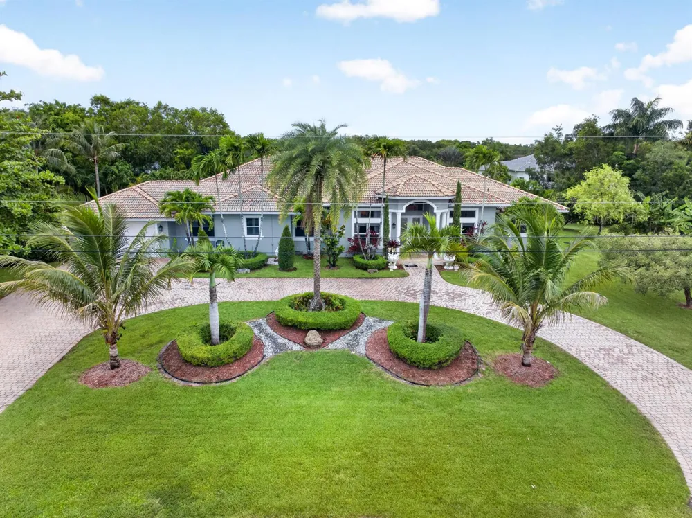 16541 SW 62nd Street Southwest Ranches, FL 33331