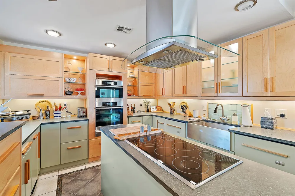 2608 Fairway Drive Jupiter, FL 33477