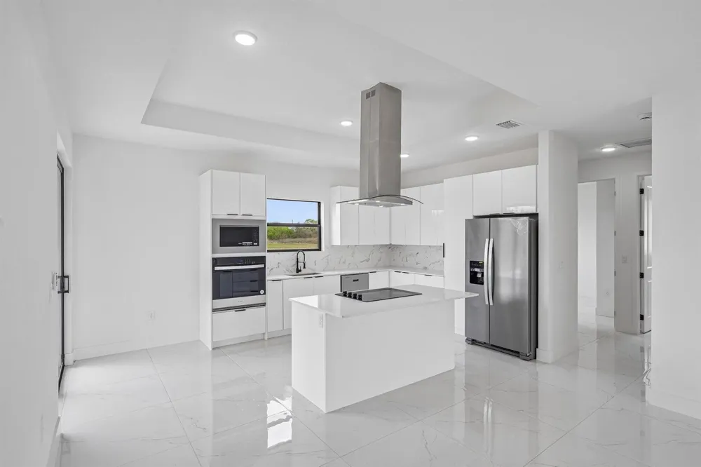 9035 W Broad Circle 