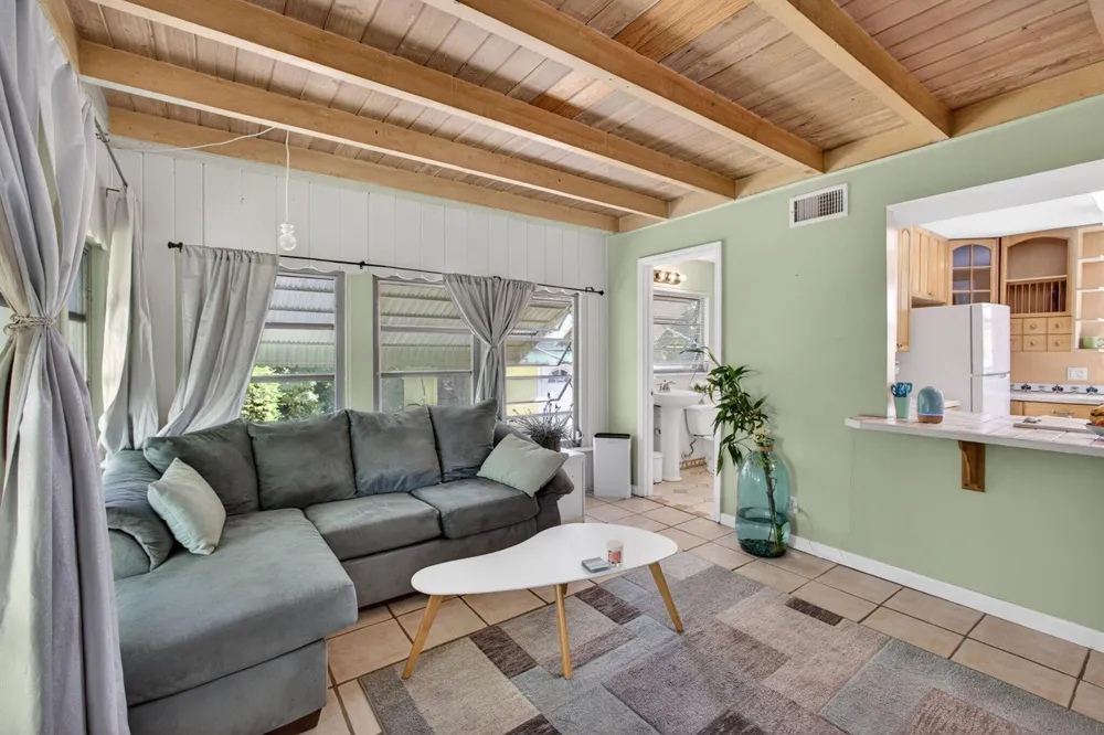 502 49th Street West Palm Beach, FL 33407
