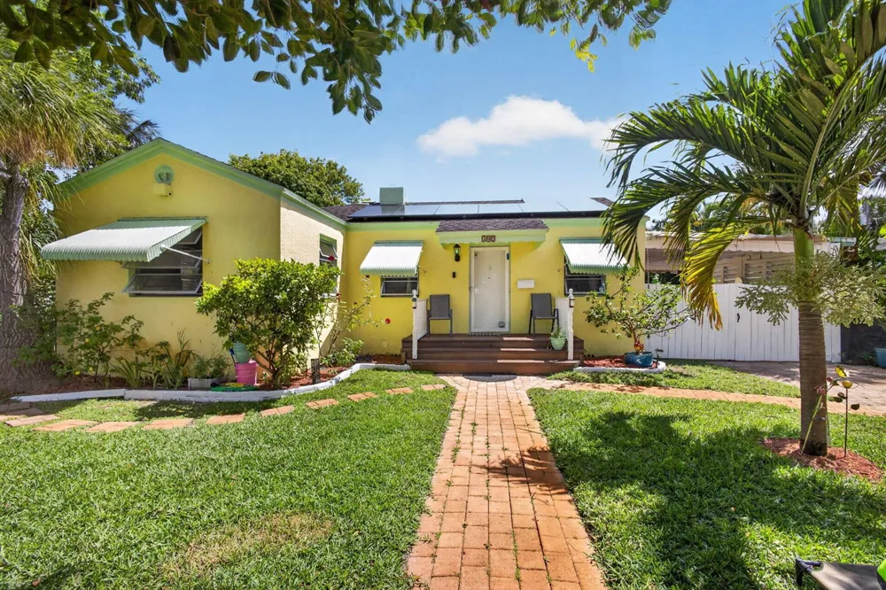 502 49th Street West Palm Beach, FL 33407