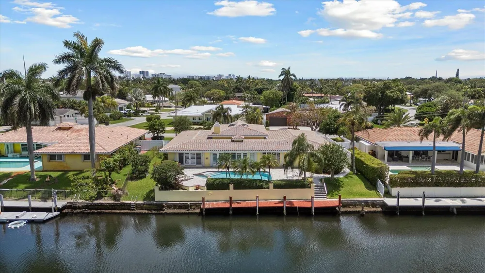 2141 NE 29th Street Lighthouse Point, FL 33064