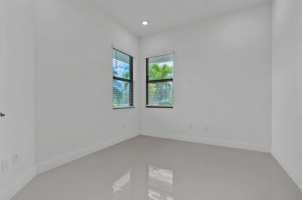 5501 Santa Rosa Lane Westlake, FL 33470
