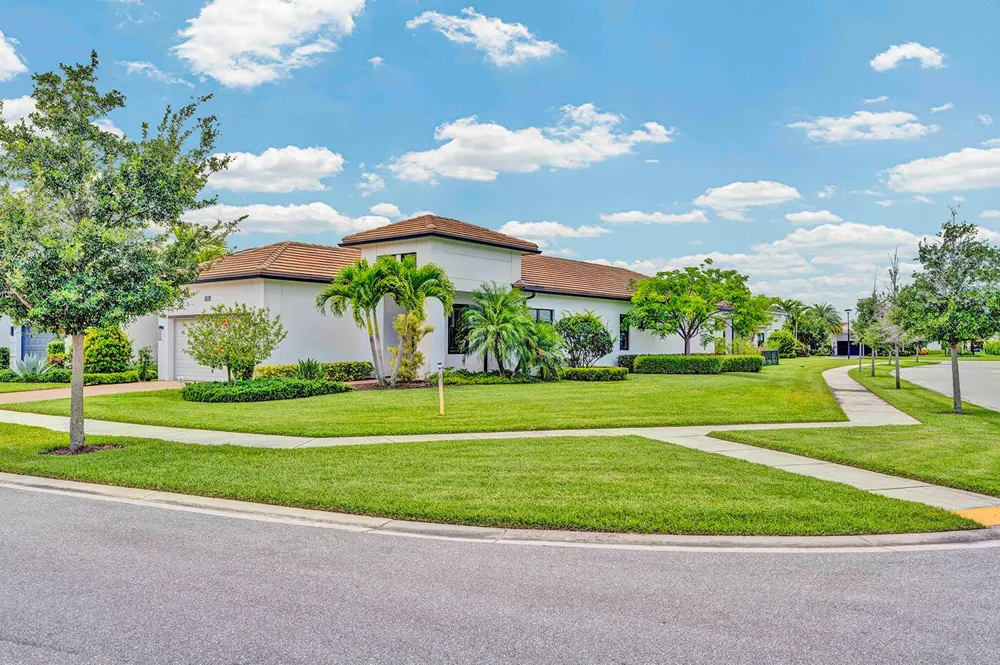 5501 Santa Rosa Lane Westlake, FL 33470