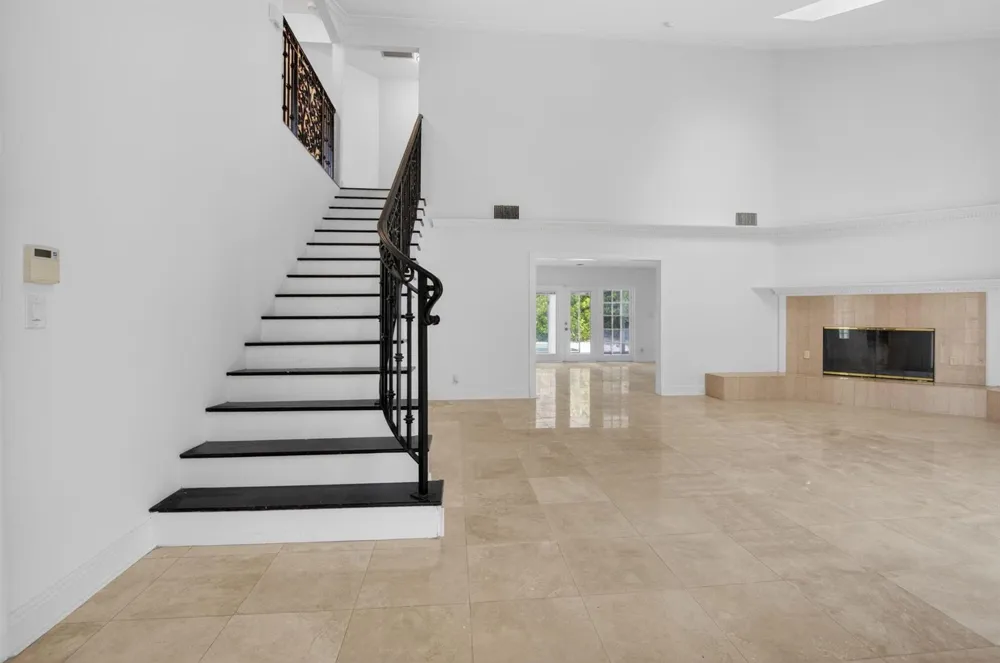 8044 Twin Lake Drive Boca Raton, FL 33496