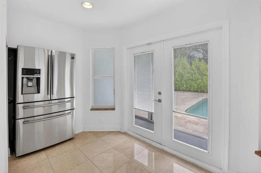 8044 Twin Lake Drive Boca Raton, FL 33496