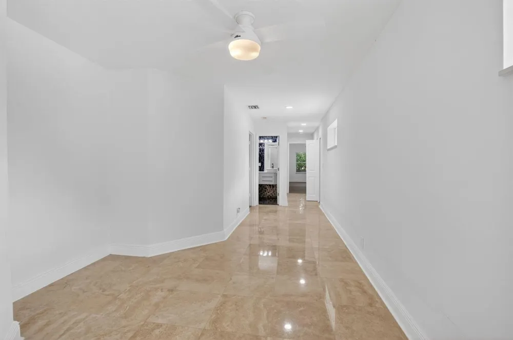 8044 Twin Lake Drive Boca Raton, FL 33496