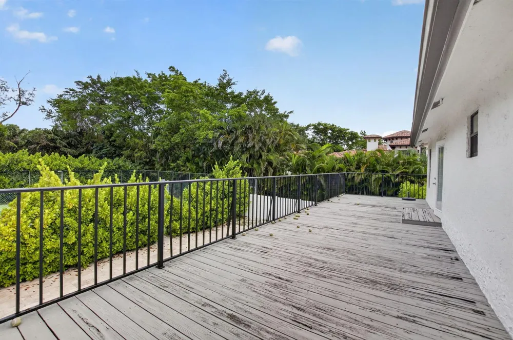 8044 Twin Lake Drive Boca Raton, FL 33496