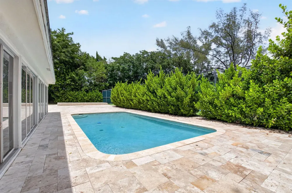 8044 Twin Lake Drive Boca Raton, FL 33496