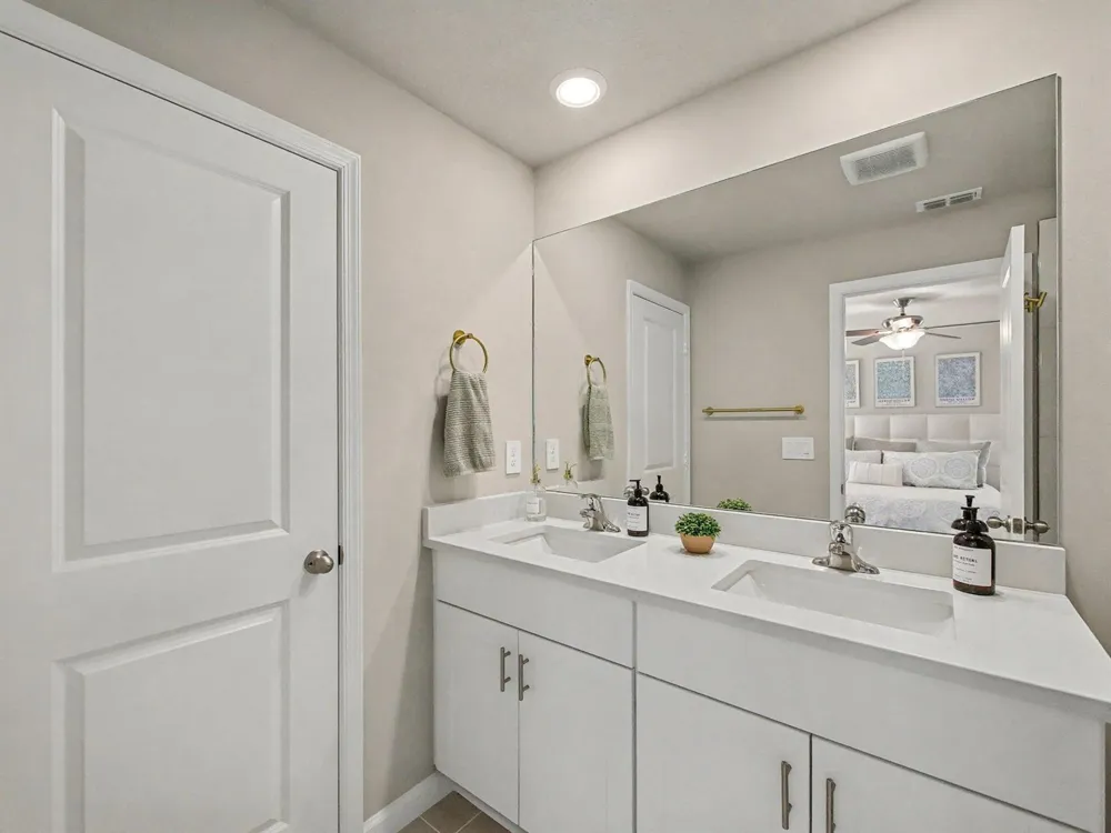 5747 SE Edgewater Circle Stuart, FL 34997