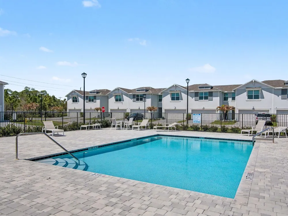 5747 SE Edgewater Circle Stuart, FL 34997