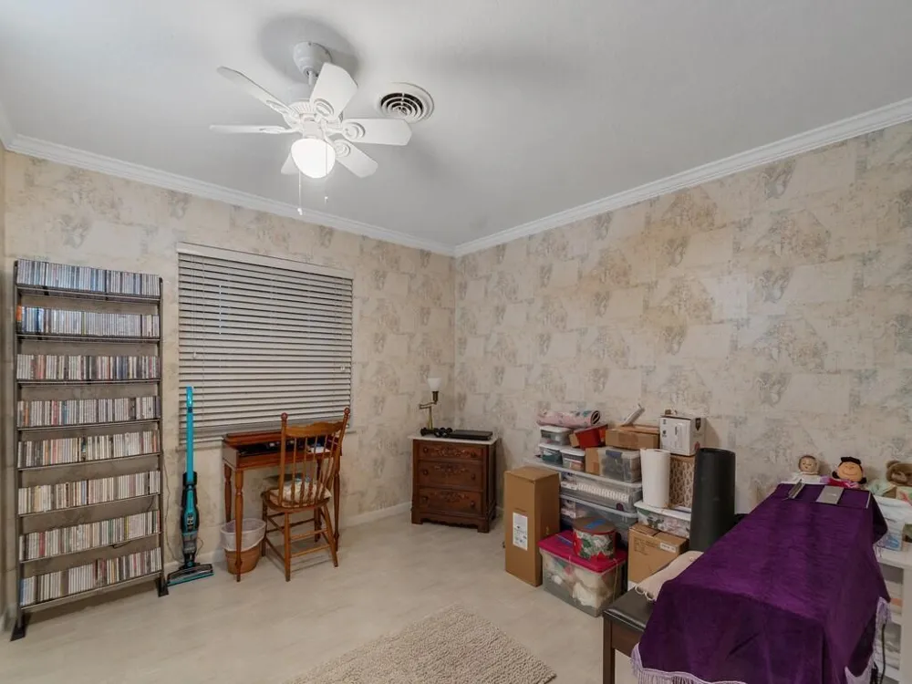 2301 Avalon Avenue Vero Beach, FL 32960
