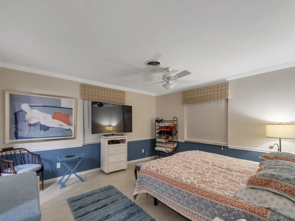 2301 Avalon Avenue Vero Beach, FL 32960