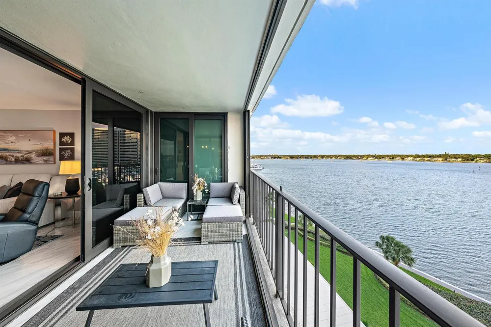 124 Lakeshore Drive #9290 North Palm Beach, FL 33408