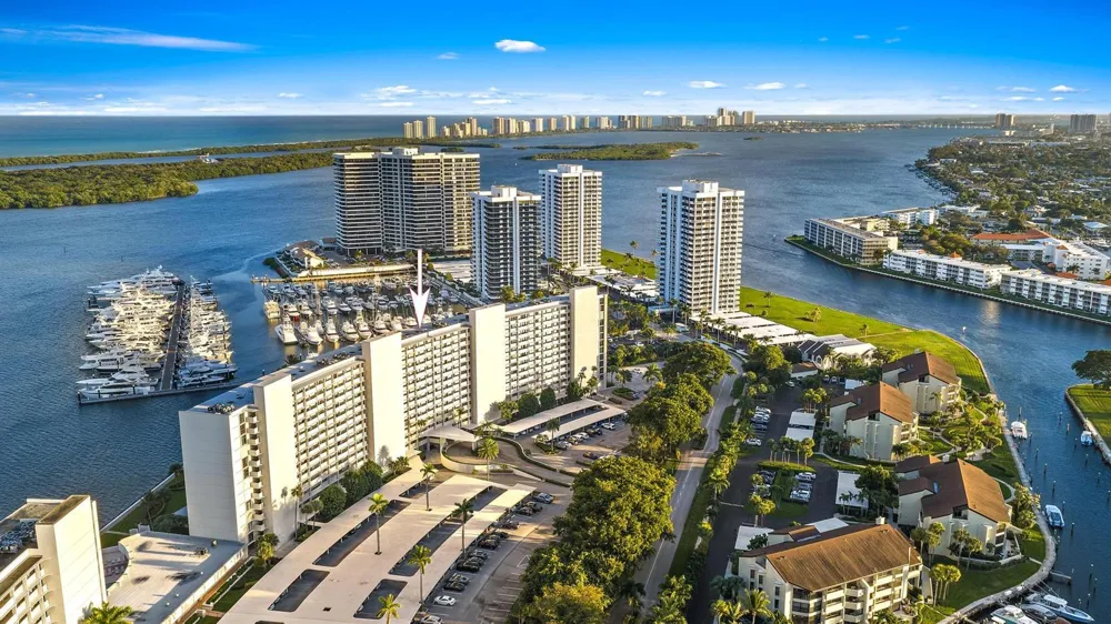 124 Lakeshore Drive #9290 North Palm Beach, FL 33408