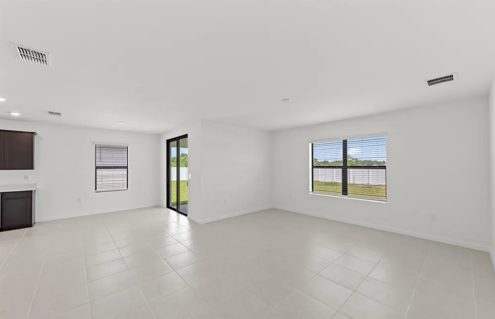 1025 Caloosa Breeze Drive 