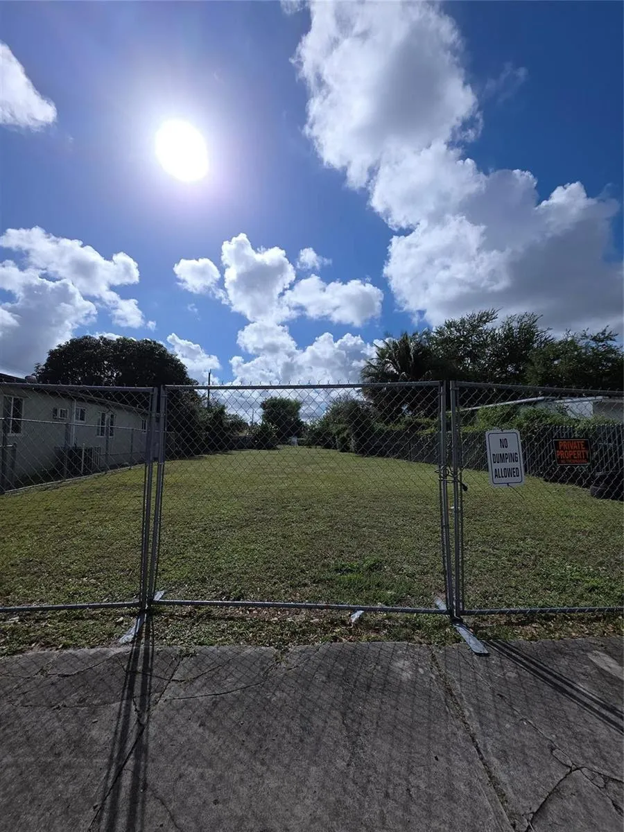 1810 NW 84th Street Miami, FL 33147