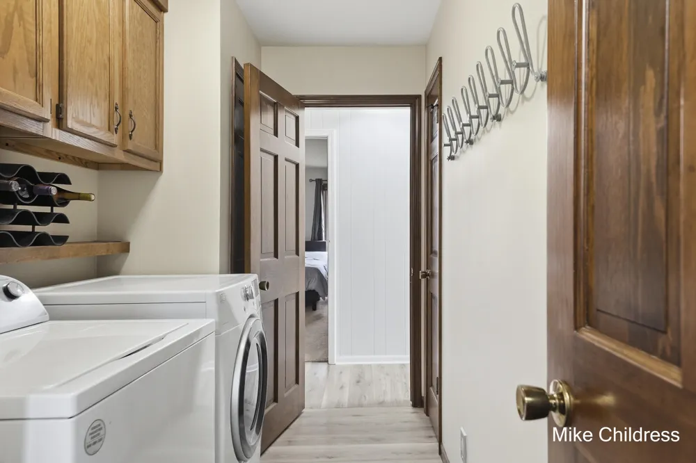 6390 Lakeshore Drive Boston Township, MI 48881
