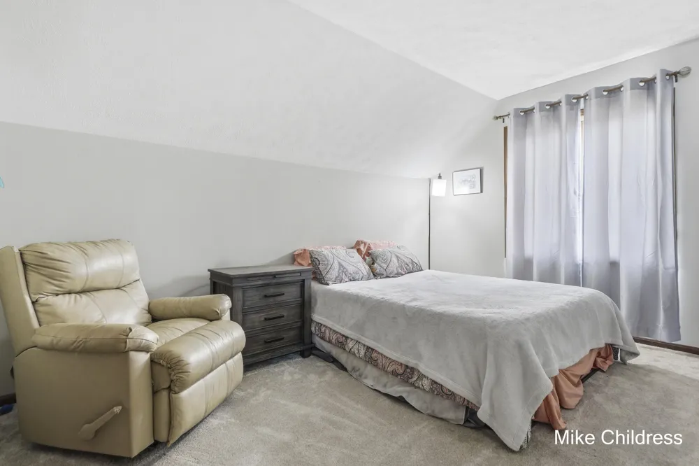 6390 Lakeshore Drive Boston Township, MI 48881