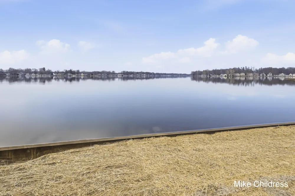 6390 Lakeshore Drive Boston Township, MI 48881