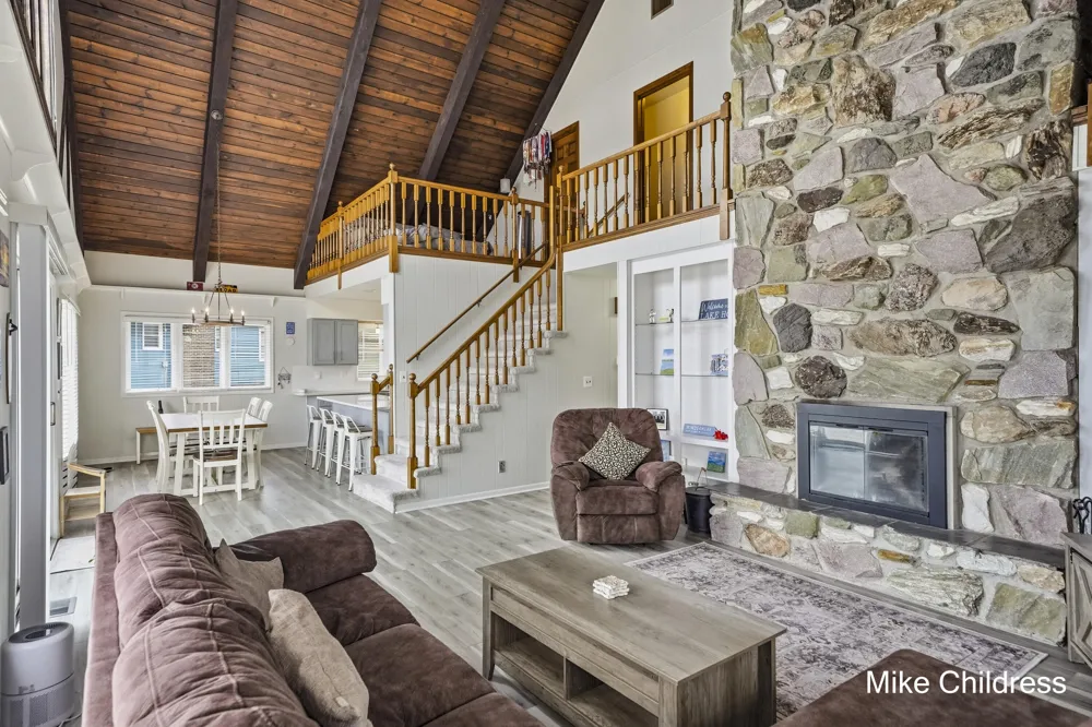 6390 Lakeshore Drive Boston Township, MI 48881
