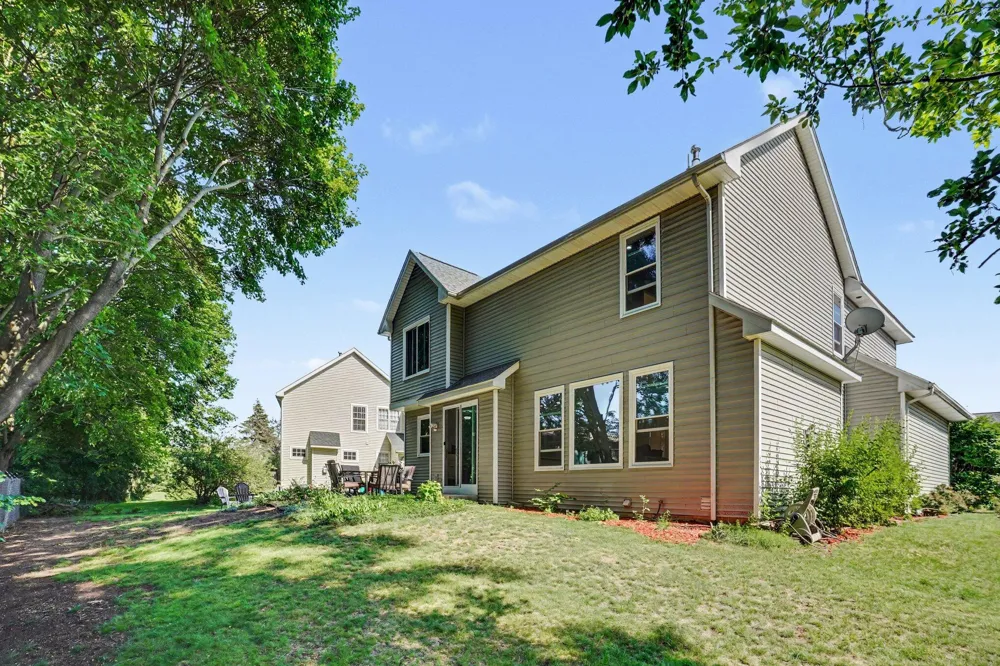 3382 Hampstead Court Portage City, MI 49024