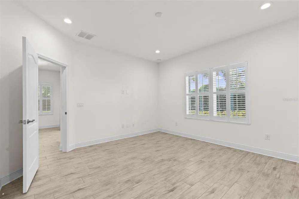13506 CIRCA CROSSING DRIVE Lithia, FL 33547