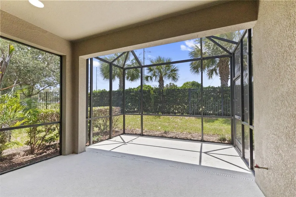 13506 CIRCA CROSSING DRIVE Lithia, FL 33547