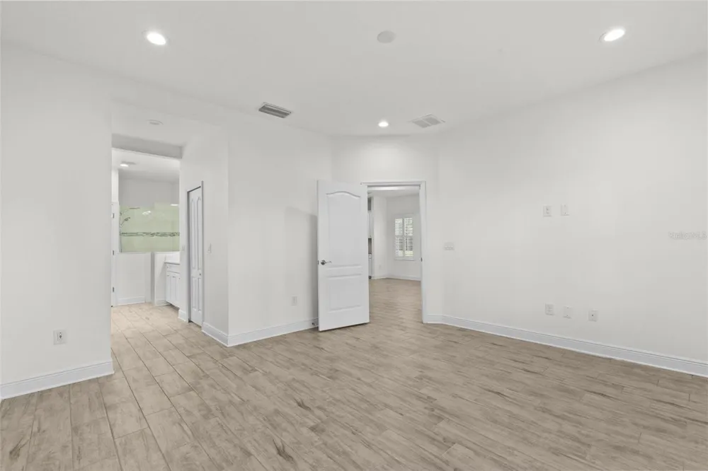 13506 CIRCA CROSSING DRIVE Lithia, FL 33547