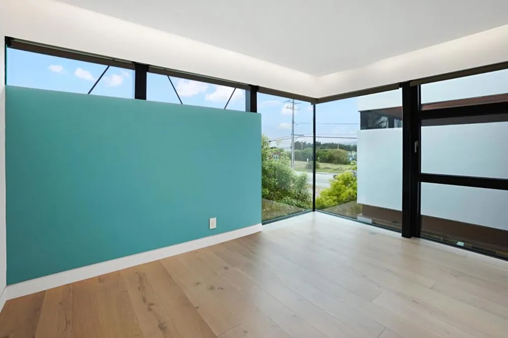 324 Kelly Avenue Half Moon Bay, CA 94019