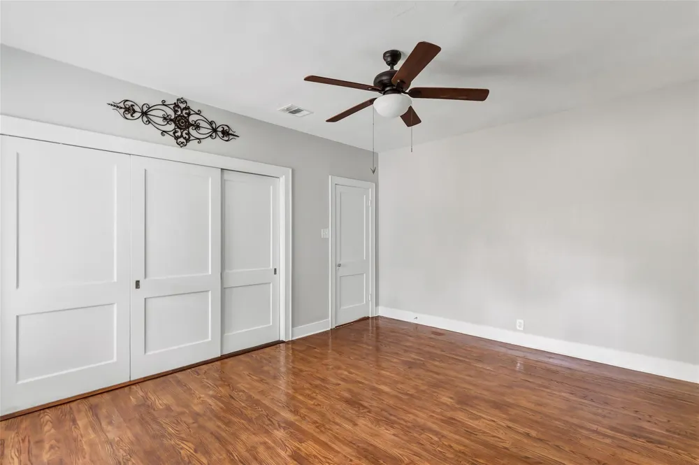 105 Wallisville Road Liberty, TX 77575