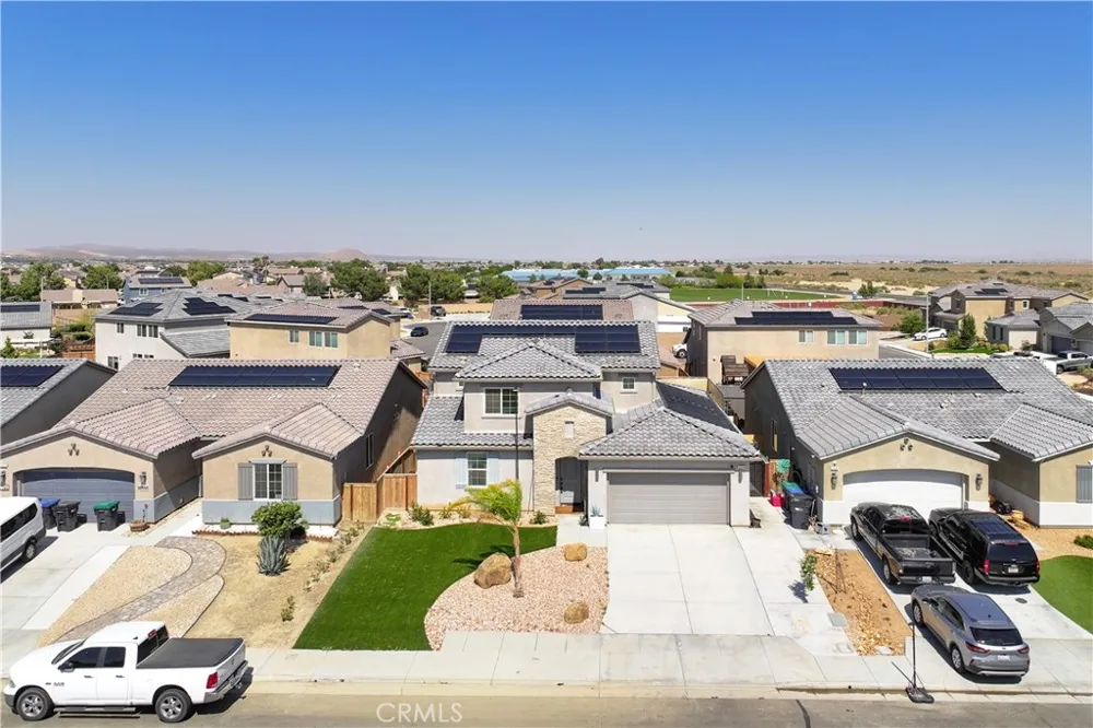 2014 Boxwood Rosamond, CA 93560