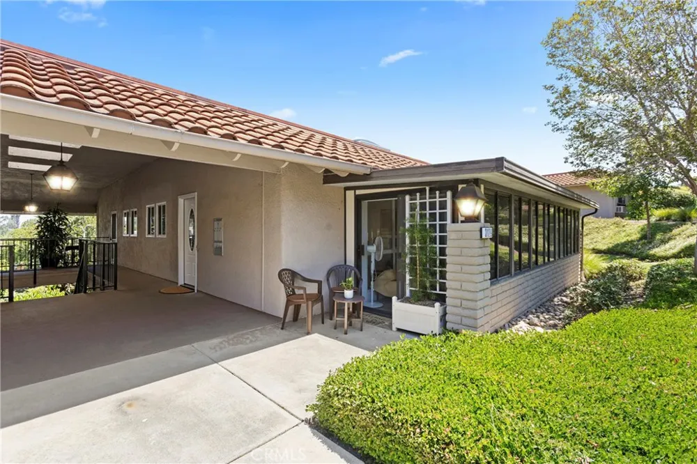 3129 Via Serena #P Laguna Woods, CA 92637