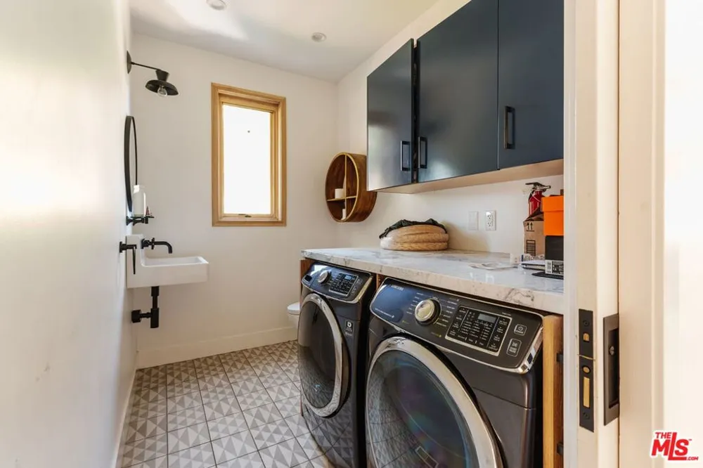 1149 Old Topanga Canyon Road Topanga, CA 90290