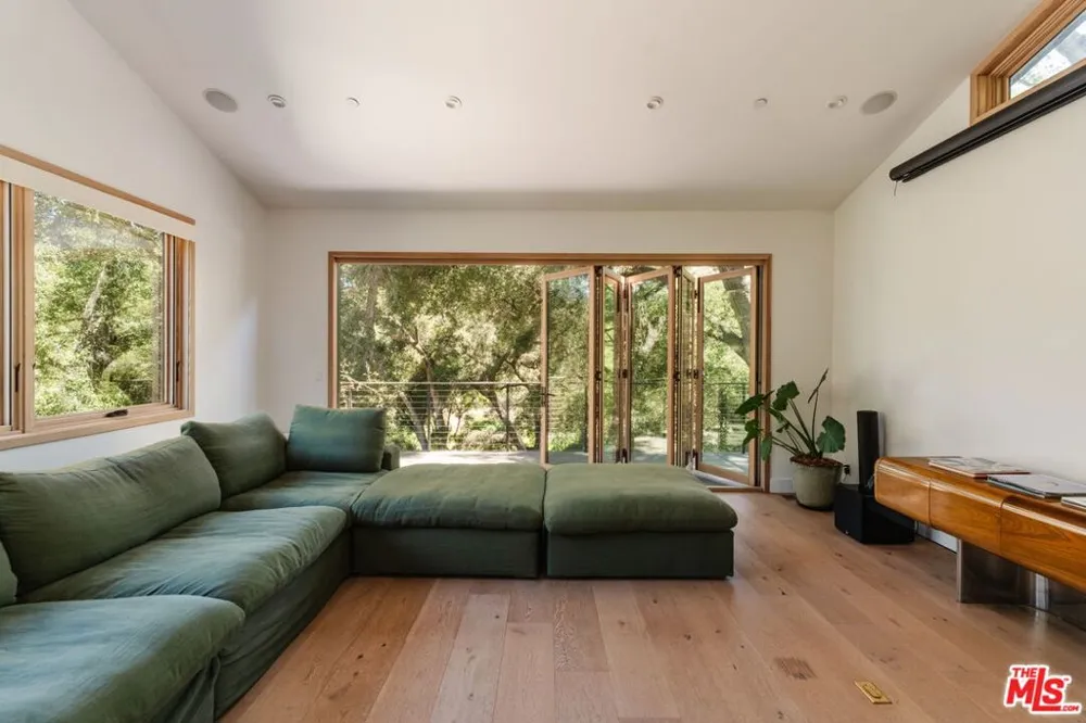 1149 Old Topanga Canyon Road Topanga, CA 90290