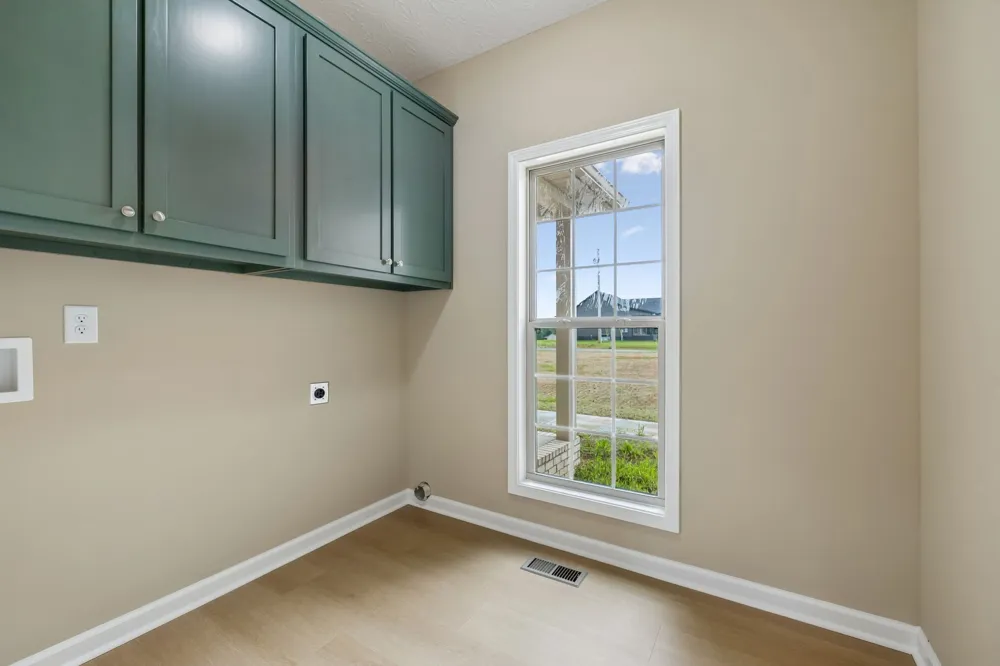 175 Cheney Ln Lafayette, TN 37083