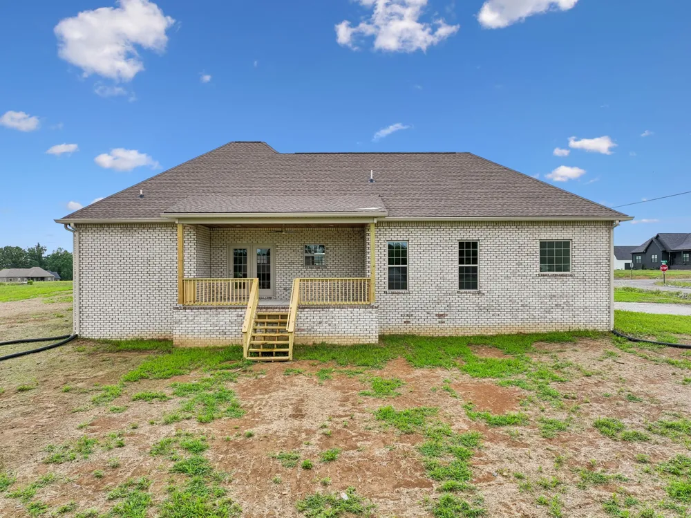 175 Cheney Ln Lafayette, TN 37083