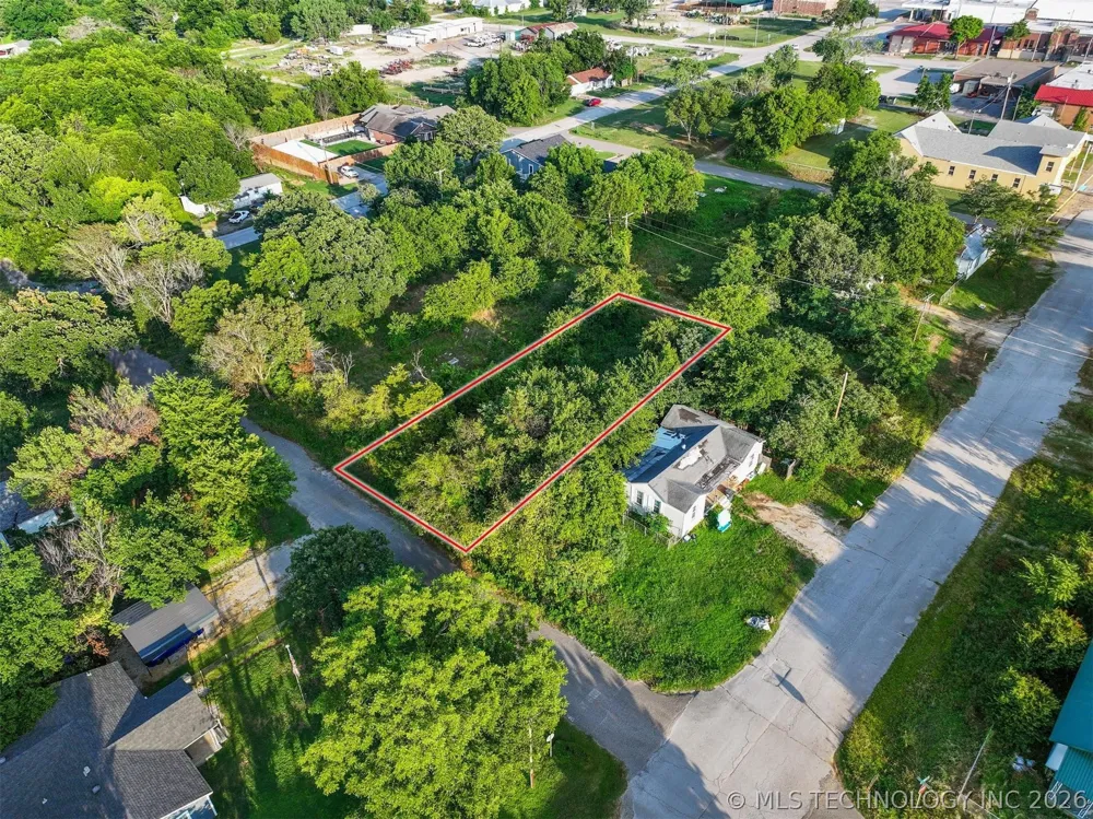 9 Kewanee Street Healdton, OK 73438