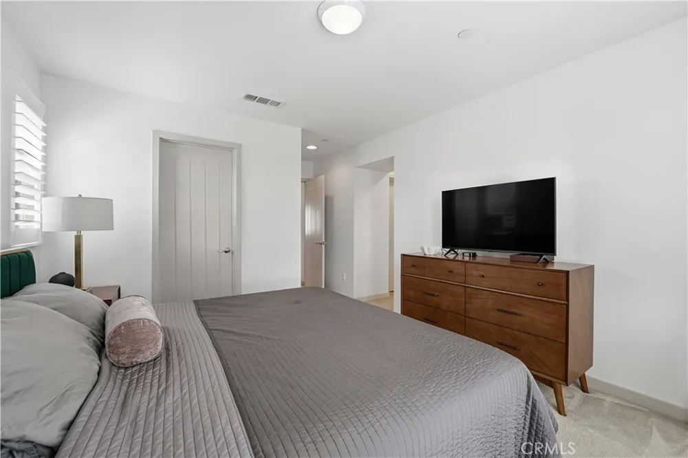 809 S Anaheim Boulevard #101 Anaheim, CA 92805