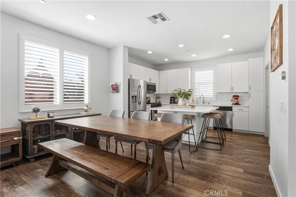 809 S Anaheim Boulevard #101 Anaheim, CA 92805