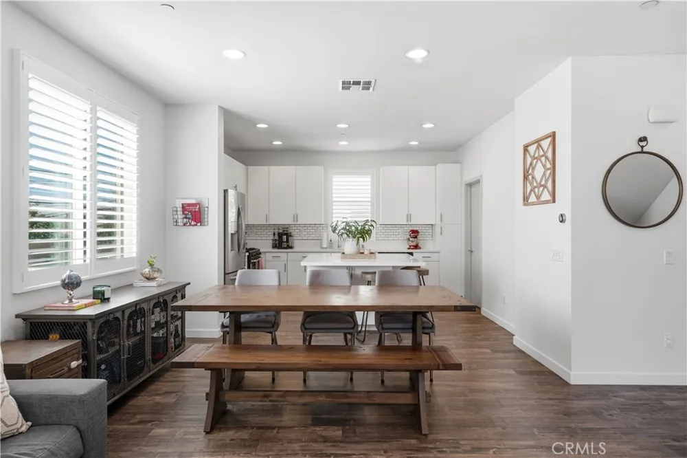 809 S Anaheim Boulevard #101 Anaheim, CA 92805