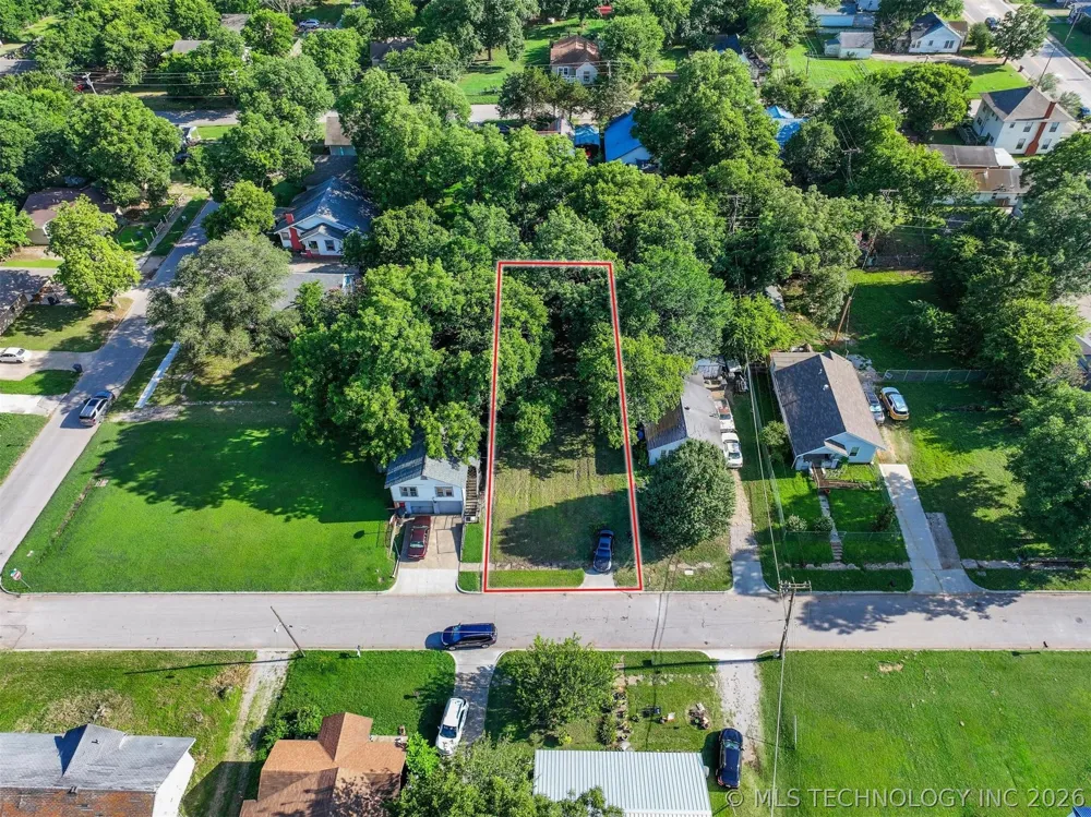 18 8th Avenue NE Ardmore, OK 73401